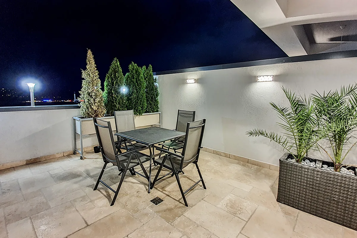 Atrium Garden Residence
